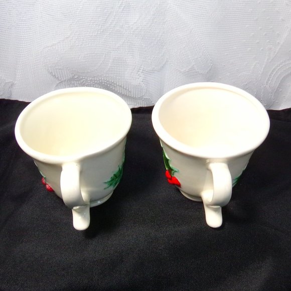 1960's Christmas Coffee Tea Cup Mug Holly Berries, Vintage Hand Painted . - Picture 7 of 15